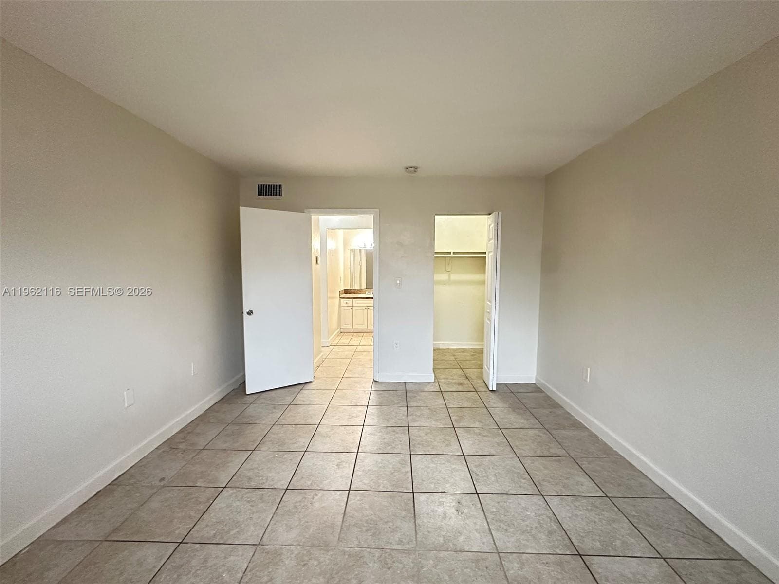 1008 NW 45th Ave # 9, Miami FL 33126 — 15