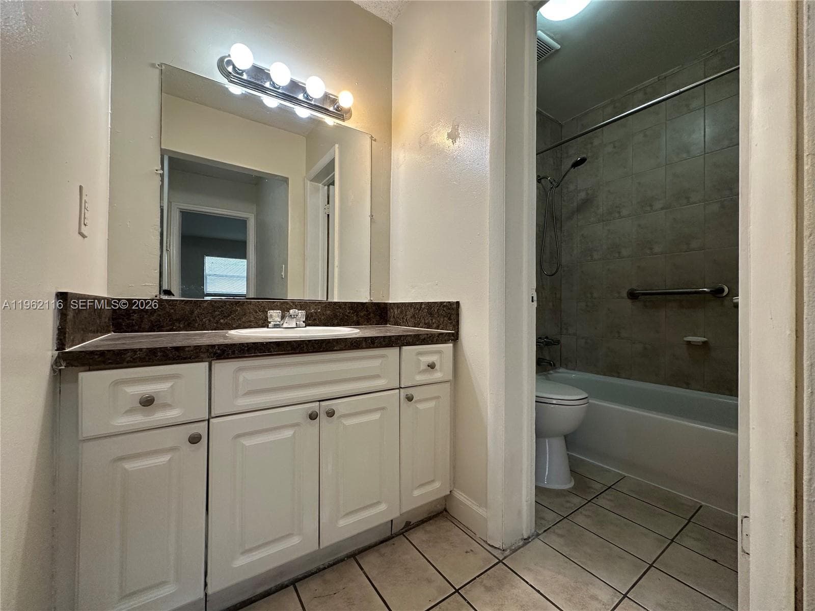 1008 NW 45th Ave # 9, Miami FL 33126 — 11