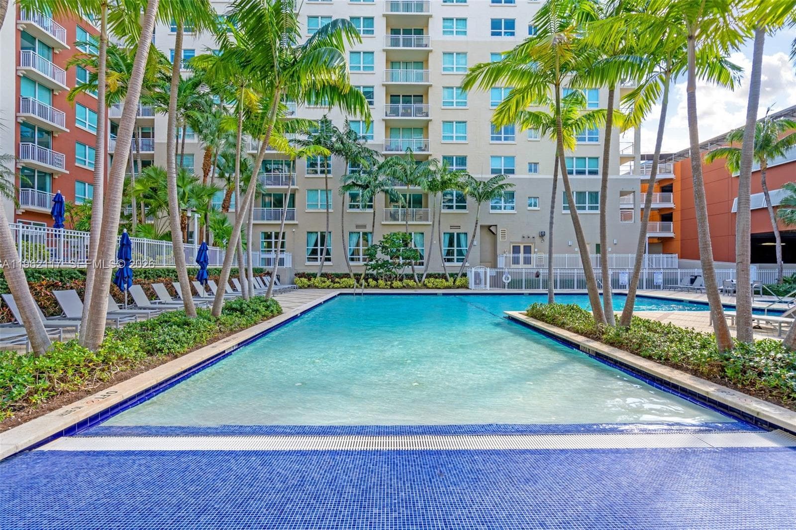 2000 N Bayshore Dr # 909, Miami FL 33137 — 26