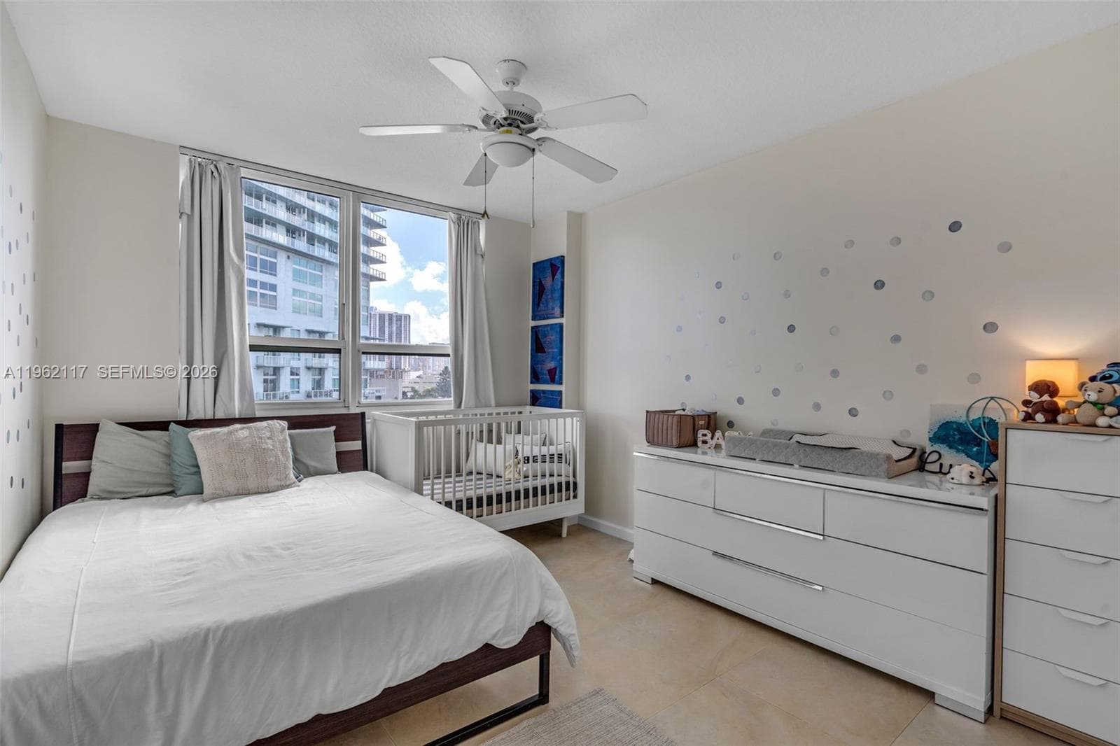 2000 N Bayshore Dr # 909, Miami FL 33137 — 22