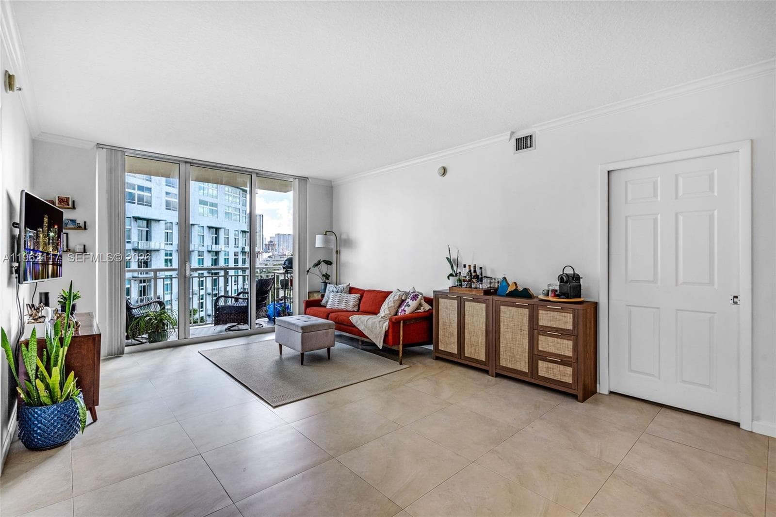 2000 N Bayshore Dr # 909, Miami FL 33137 — 9
