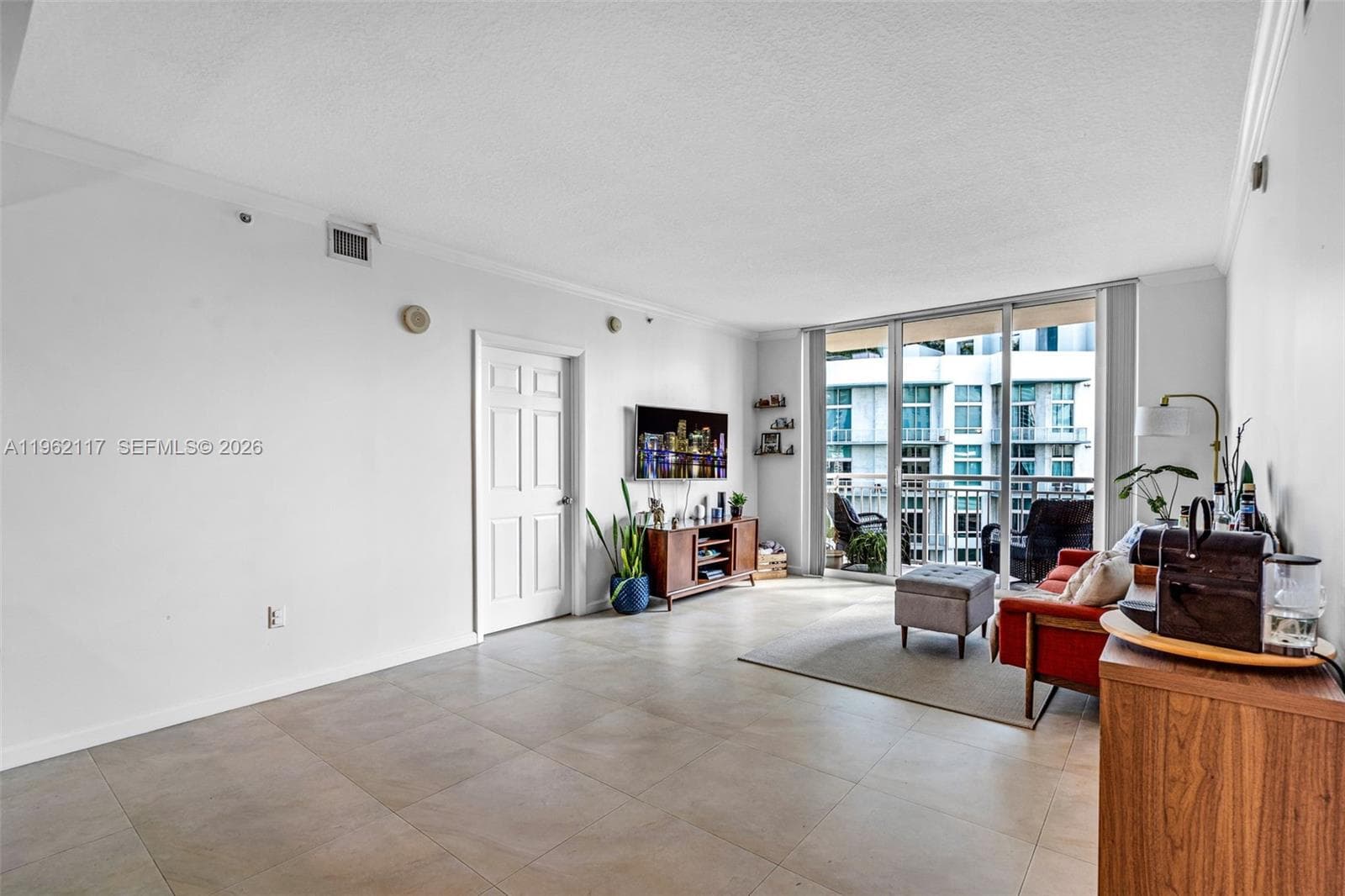 2000 N Bayshore Dr # 909, Miami FL 33137 — 8
