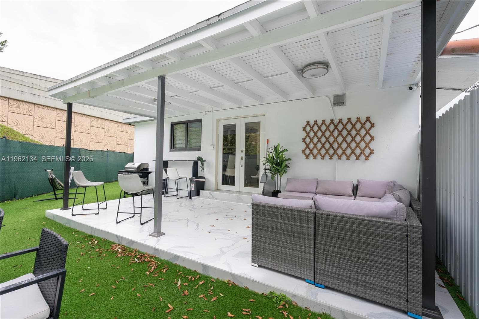 2840-2842 NW 13th St, Miami FL 33125 — 12