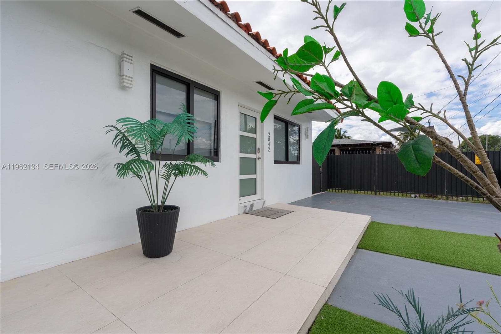 2840-2842 NW 13th St, Miami FL 33125 — 15