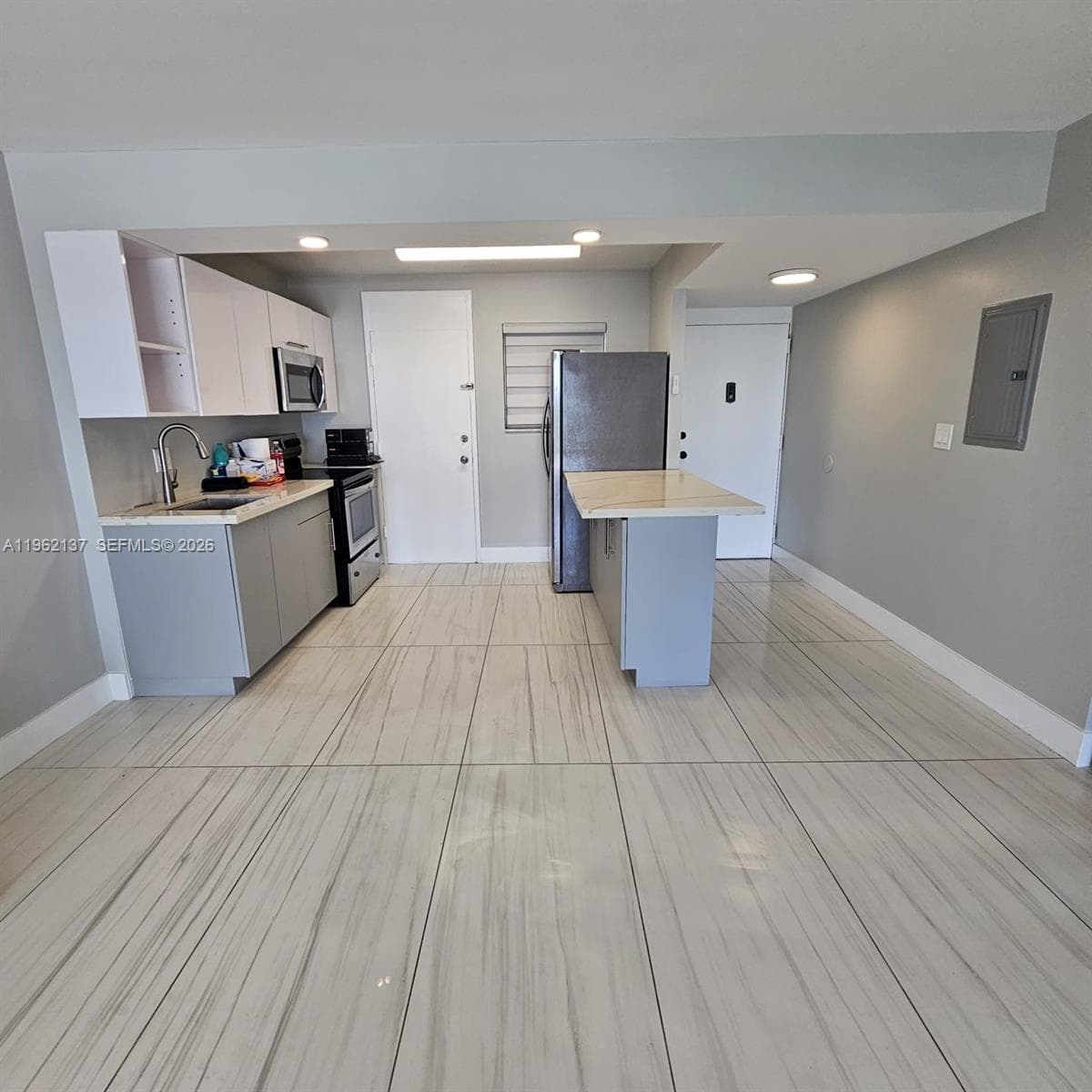 15600 NW 7th Ave # 703, Miami FL 33169 — 1