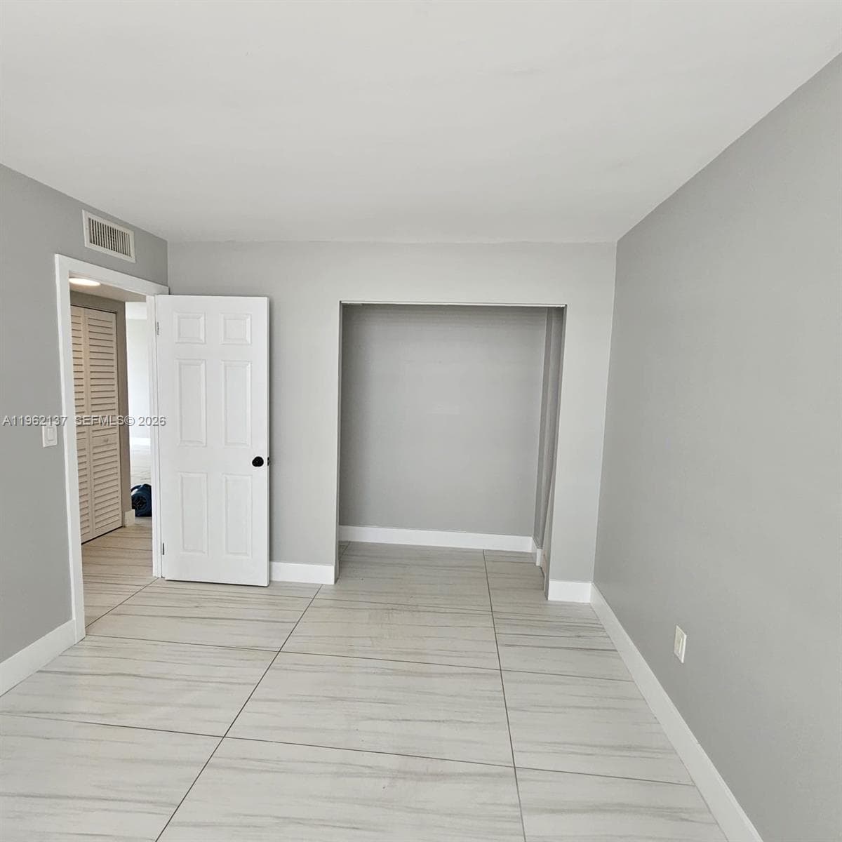15600 NW 7th Ave # 703, Miami FL 33169 — 5