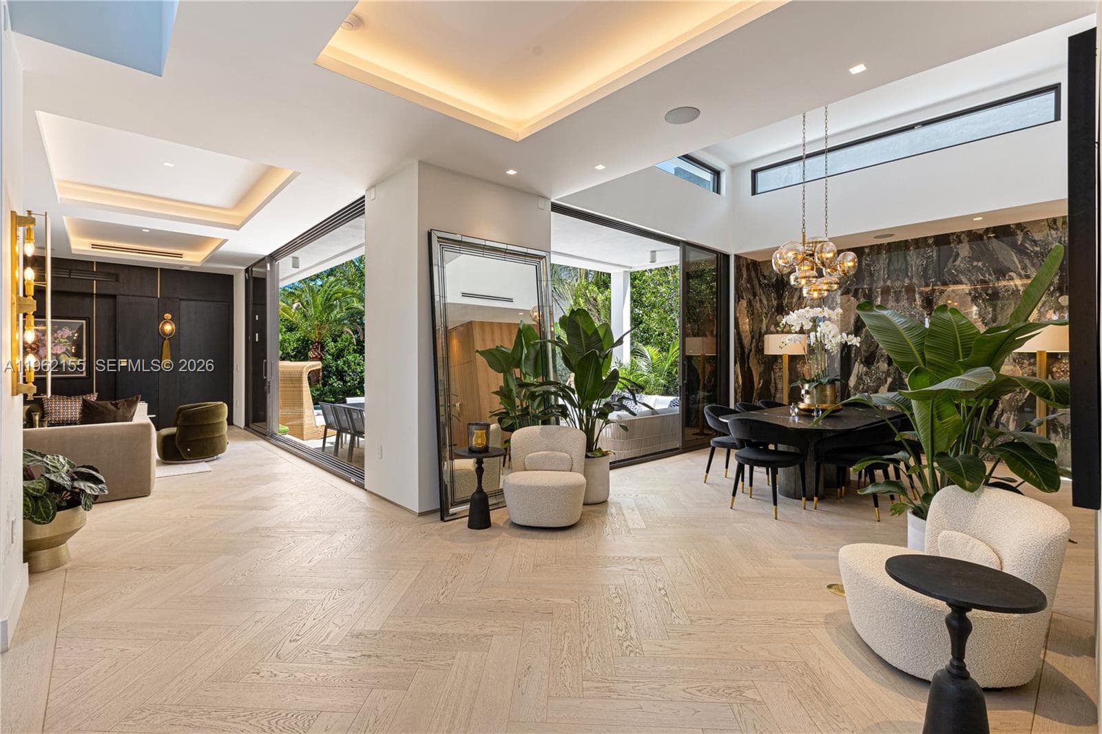 2499 N Meridian Ave, Miami Beach FL 33140 — 26