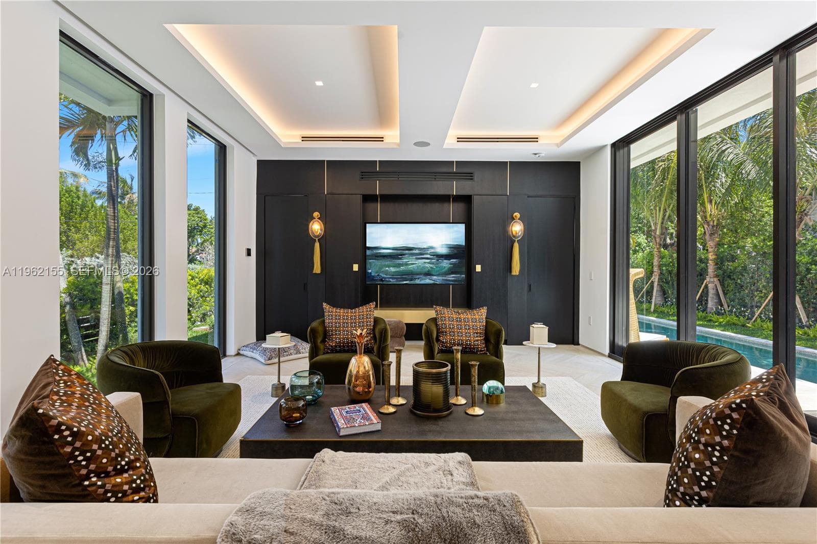 2499 N Meridian Ave, Miami Beach FL 33140 — 7