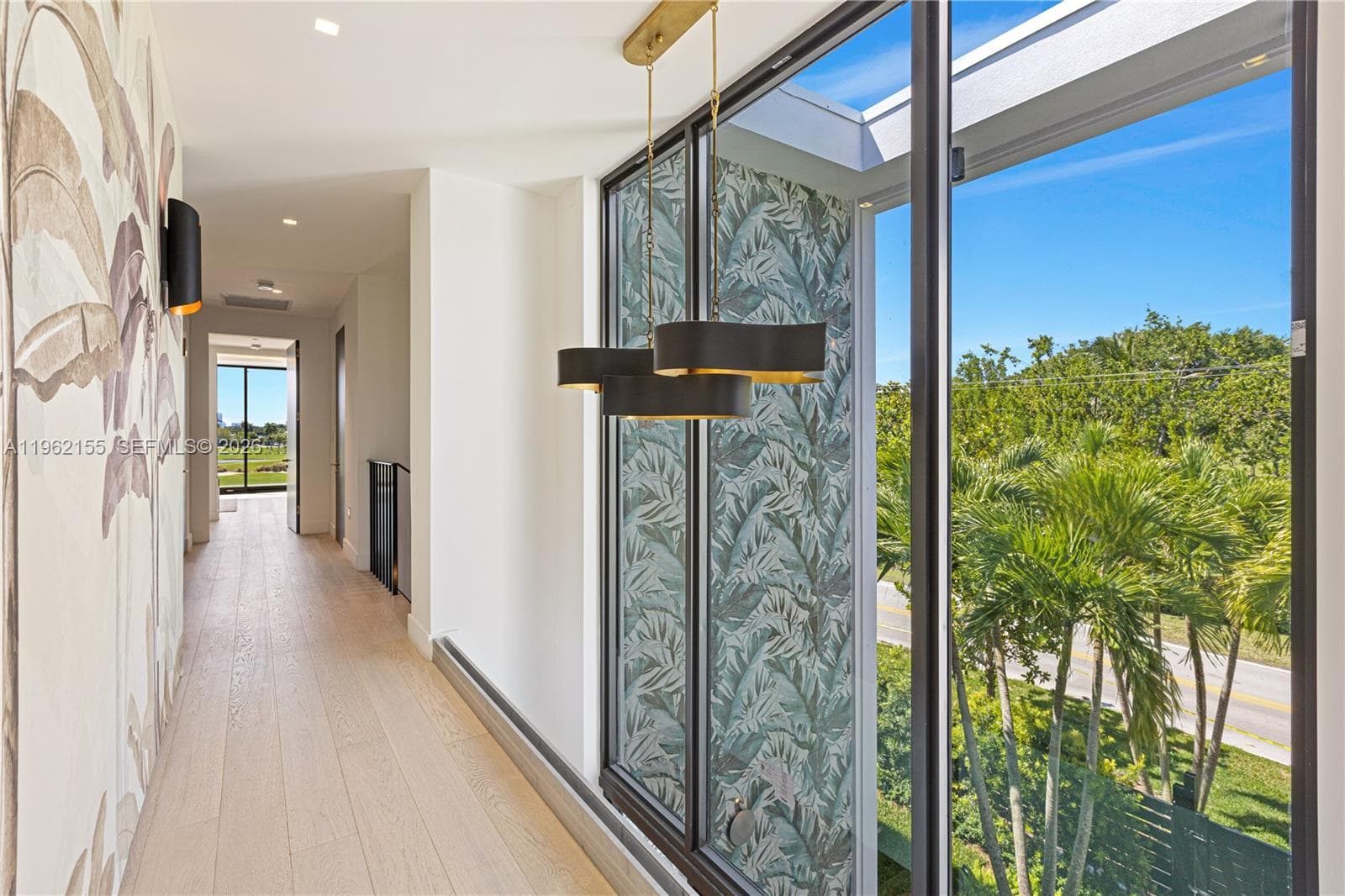 2499 N Meridian Ave, Miami Beach FL 33140 — 45
