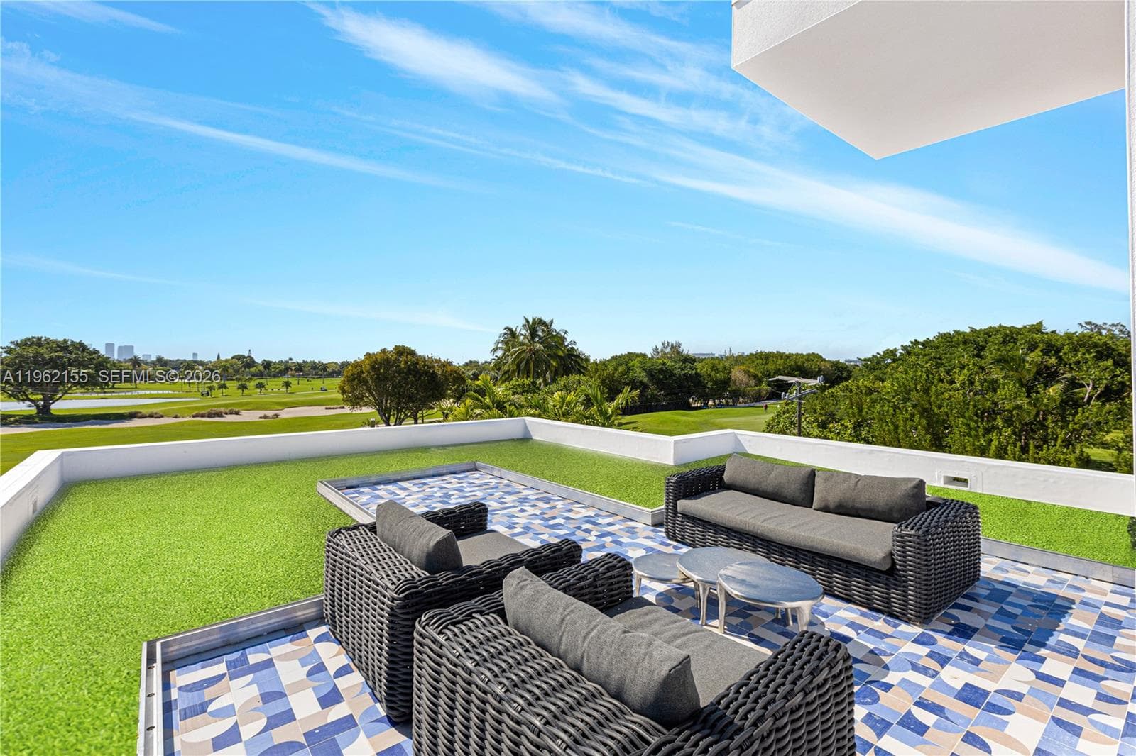 2499 N Meridian Ave, Miami Beach FL 33140 — 11