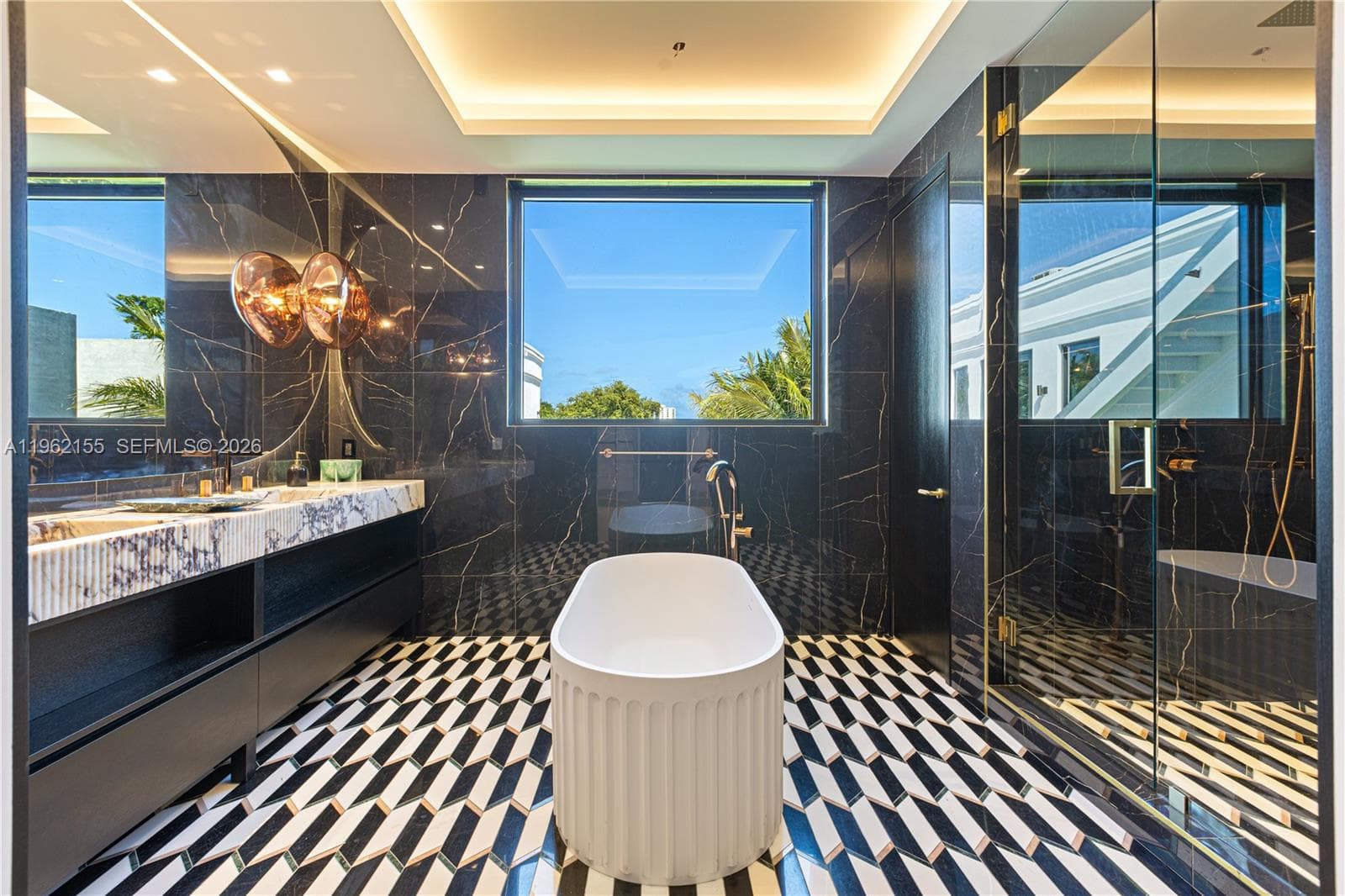 2499 N Meridian Ave, Miami Beach FL 33140 — 44