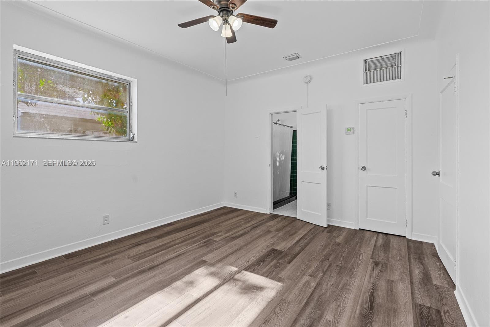 201 S Biscayne River Dr #0, Miami FL 33169 — 42