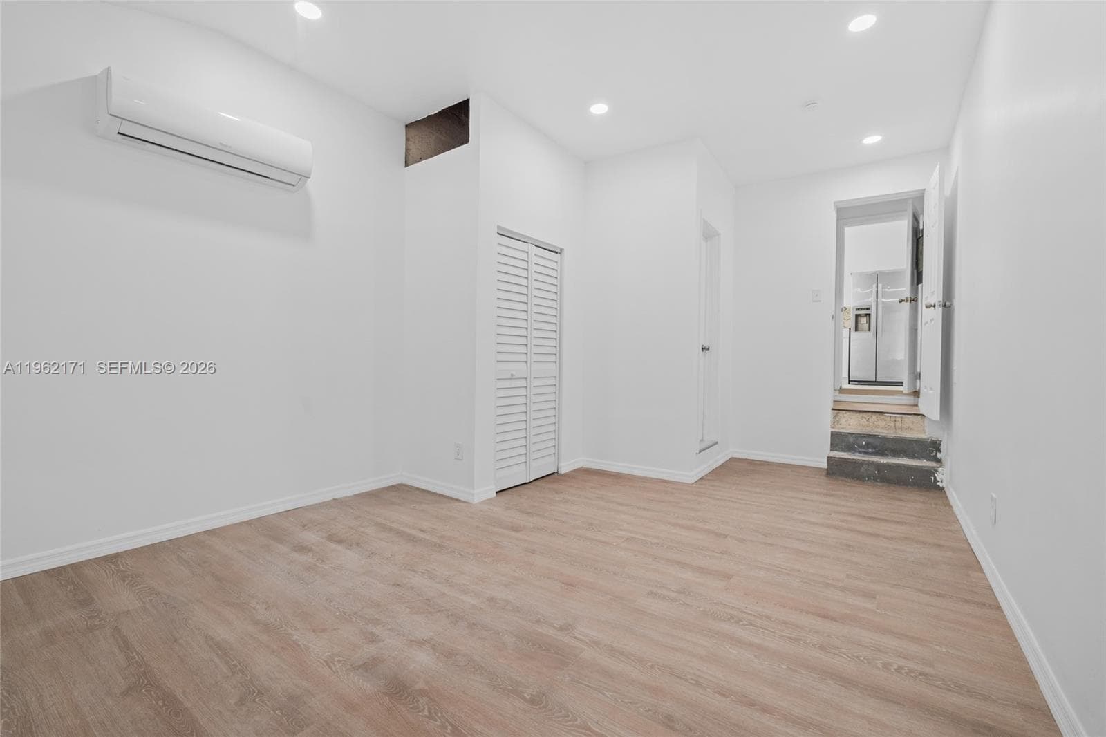 201 S Biscayne River Dr #0, Miami FL 33169 — 17