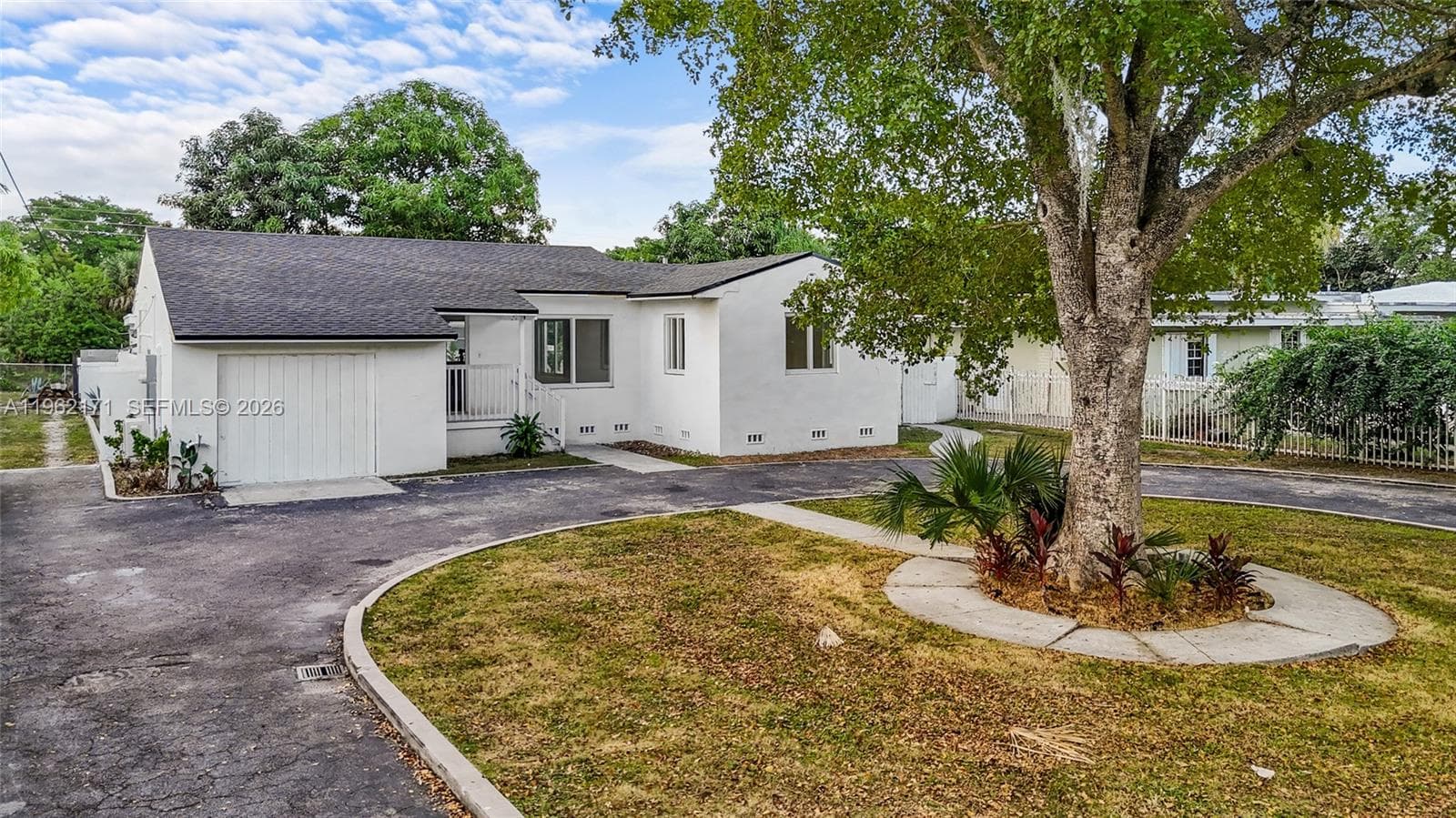 201 S Biscayne River Dr #0, Miami FL 33169 — 1