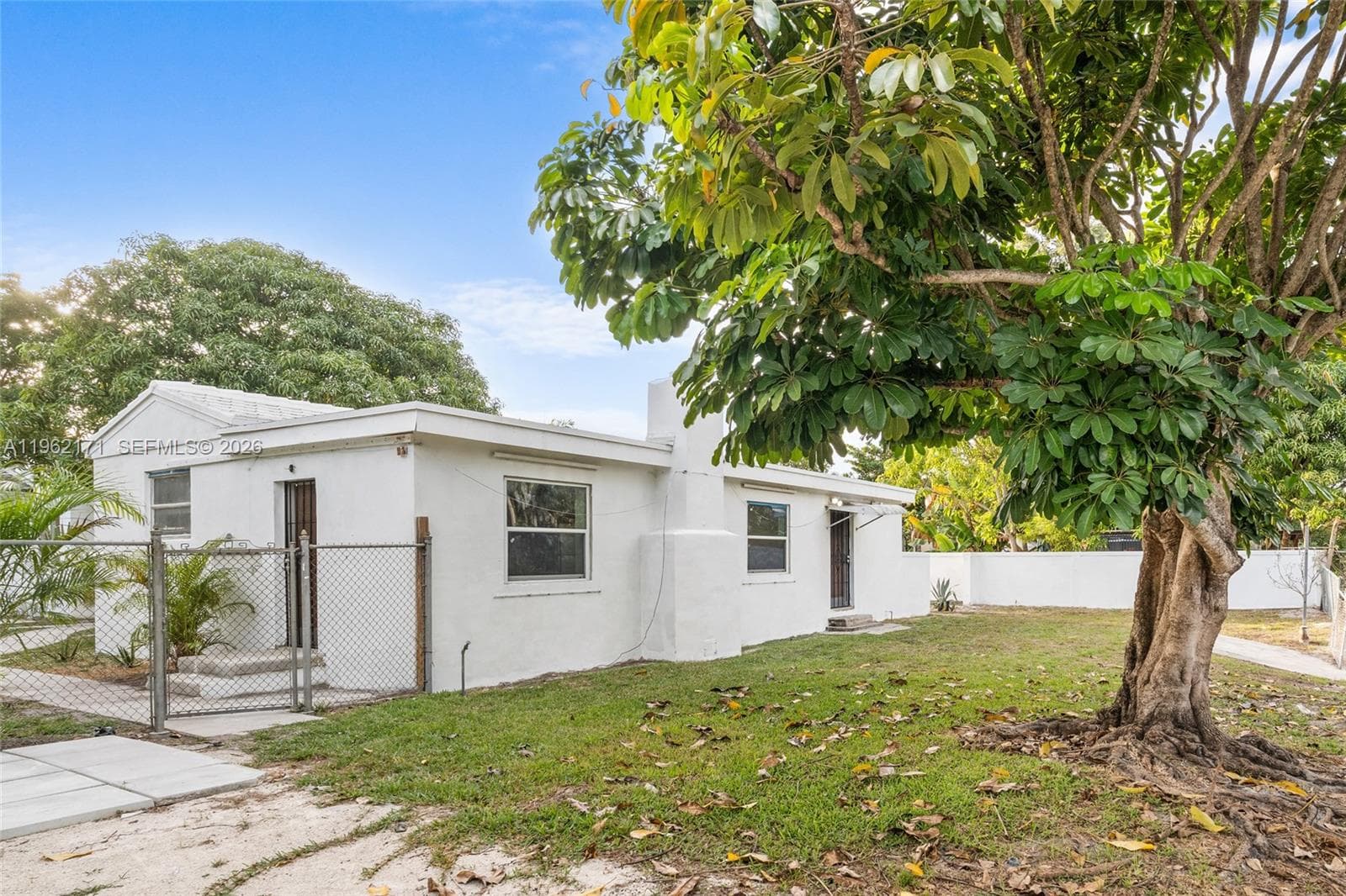 201 S Biscayne River Dr #0, Miami FL 33169 — 30