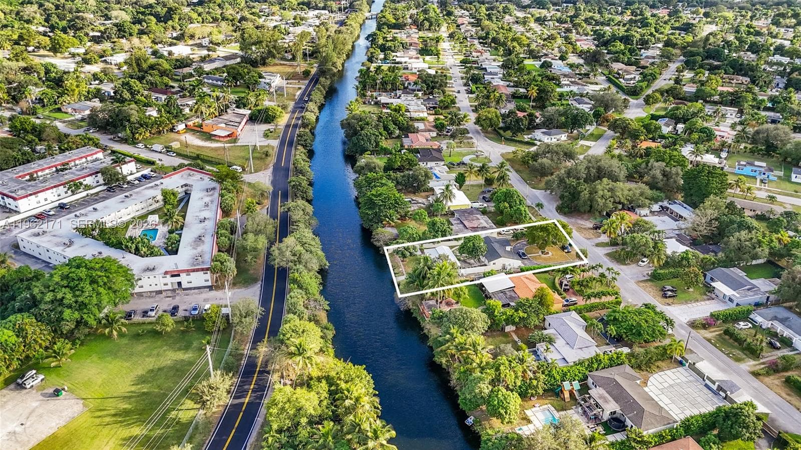 201 S Biscayne River Dr #0, Miami FL 33169 — 59