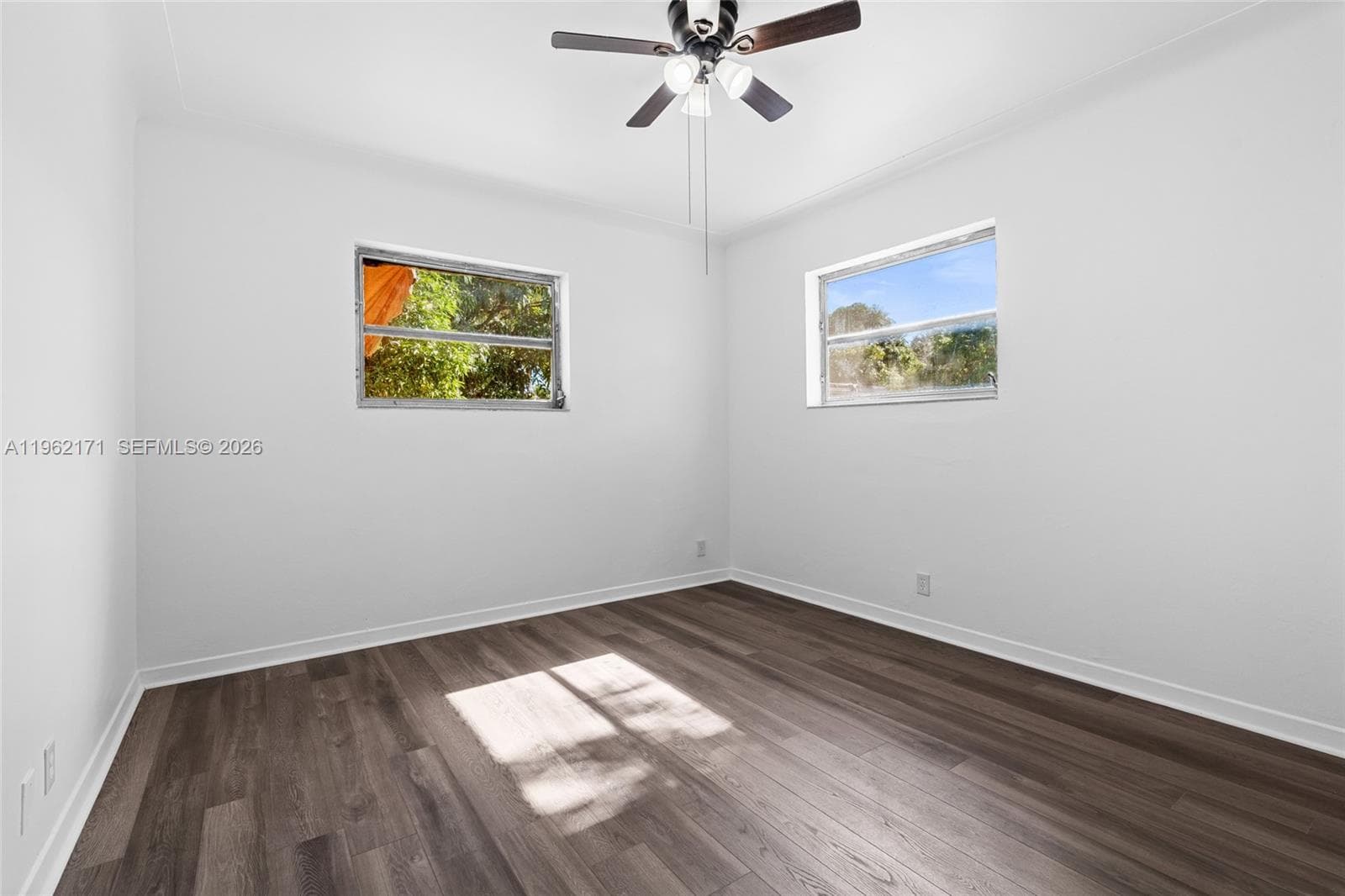 201 S Biscayne River Dr #0, Miami FL 33169 — 44