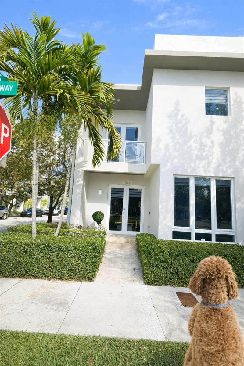 10565 NW 64th Way, Doral FL 33178 — 2