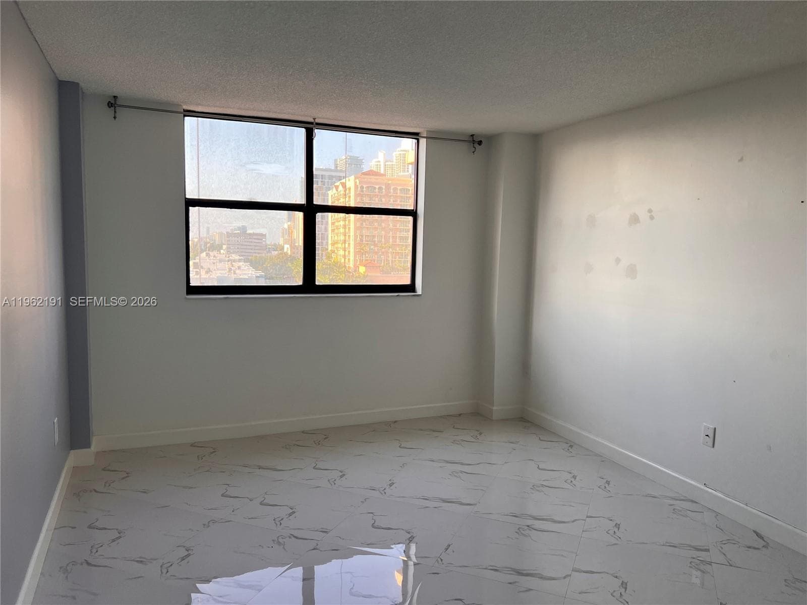 210 174th St # 912, Sunny Isles Beach FL 33160 — 13