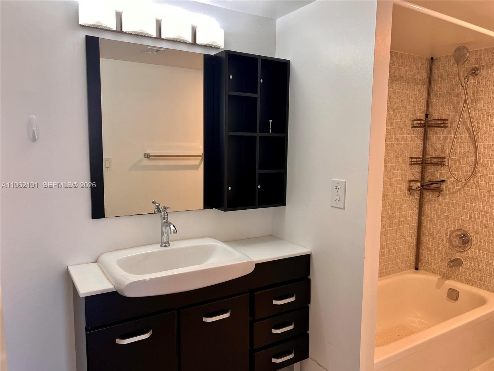 210 174th St # 912, Sunny Isles Beach FL 33160 — 15