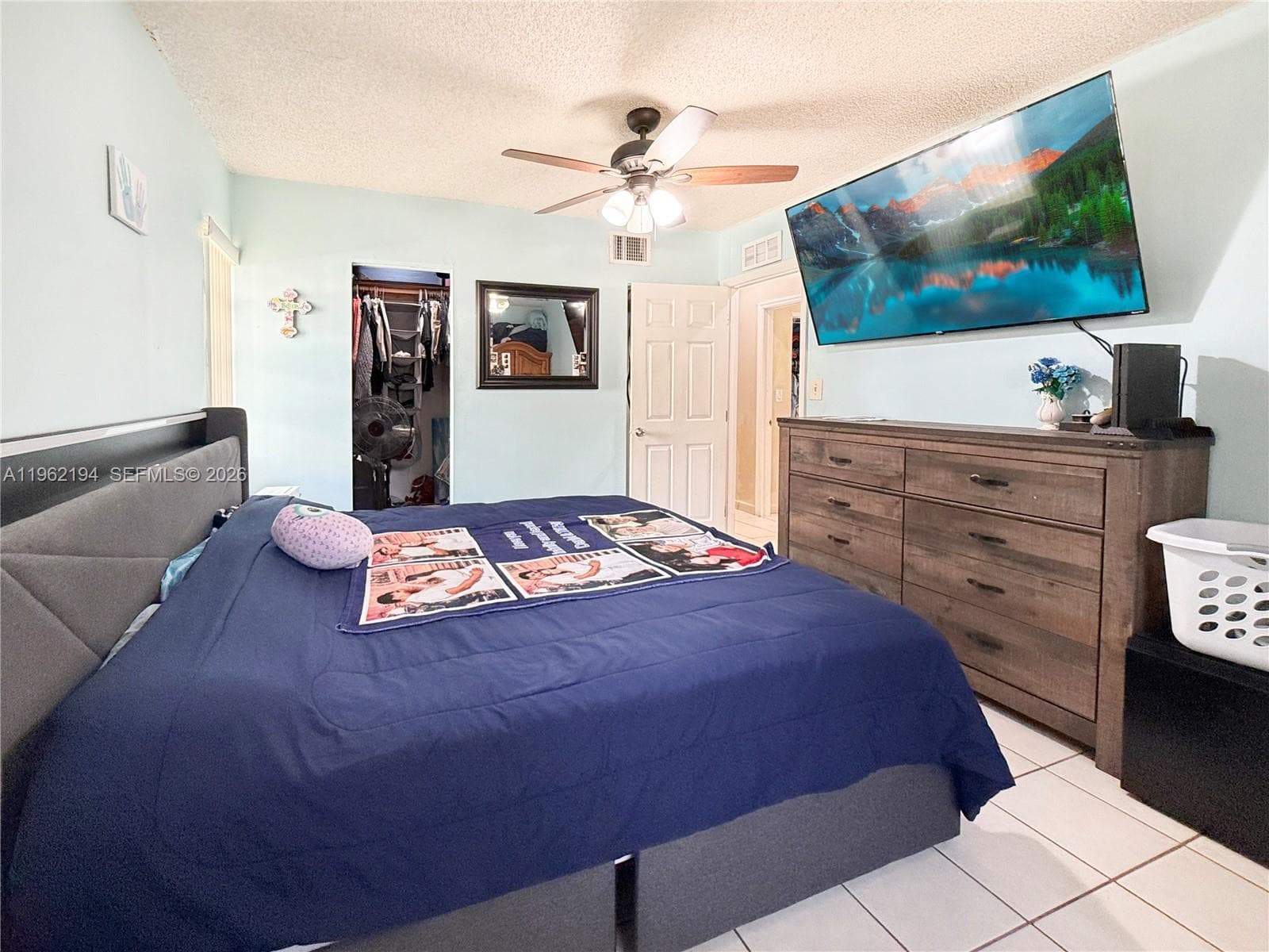 8891 SW 28th St, Miami FL 33165 — 17