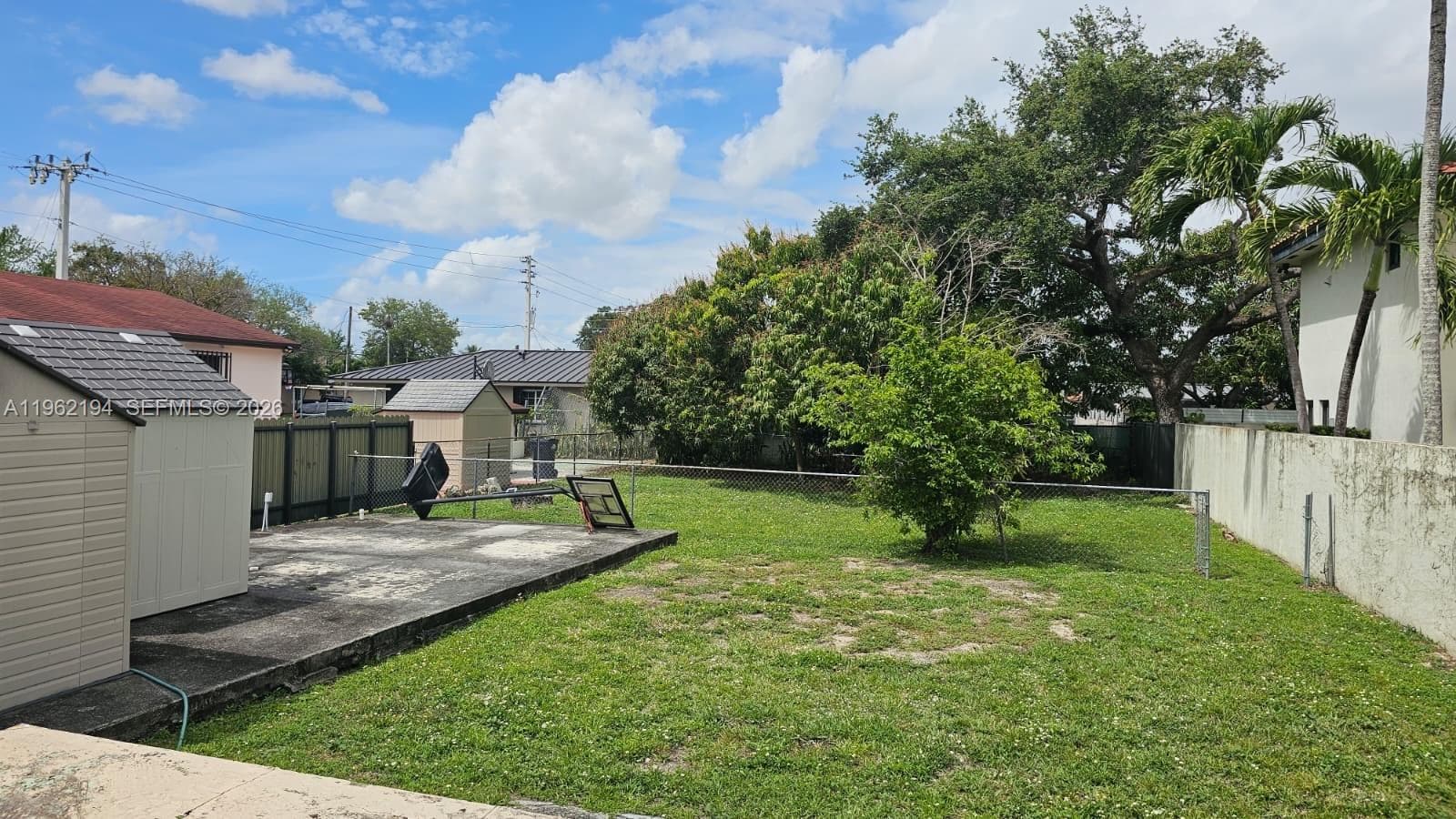 8891 SW 28th St, Miami FL 33165 — 26