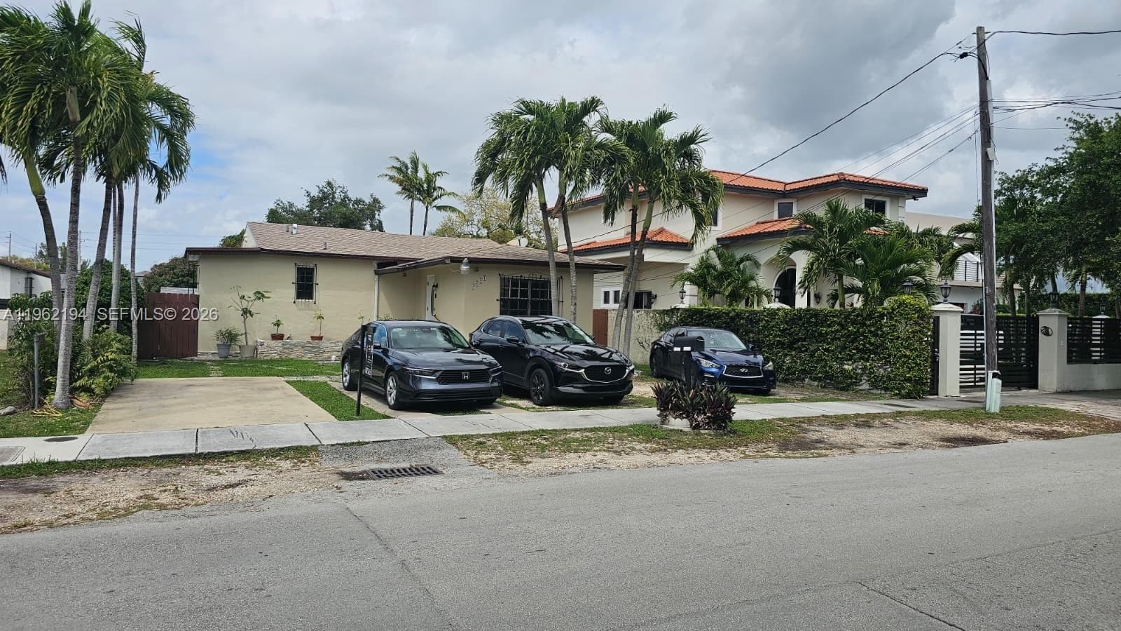 8891 SW 28th St, Miami FL 33165 — 1