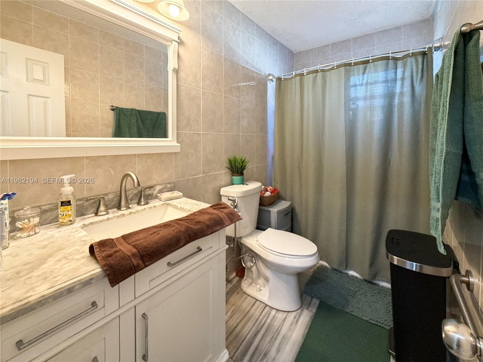 8891 SW 28th St, Miami FL 33165 — 19
