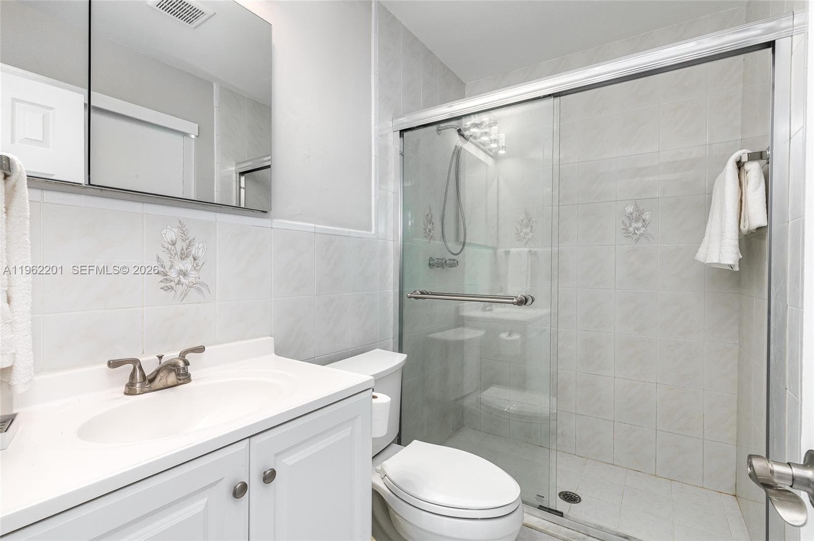21320 NE 25th Court, Miami FL 33180 — 19