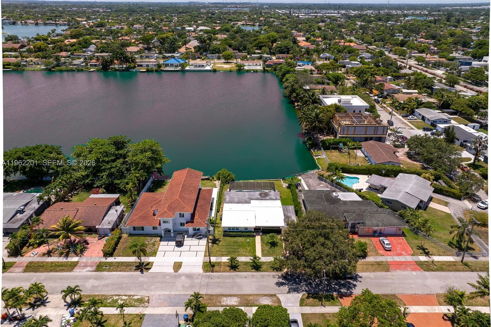 21320 NE 25th Court, Miami FL 33180 — 40