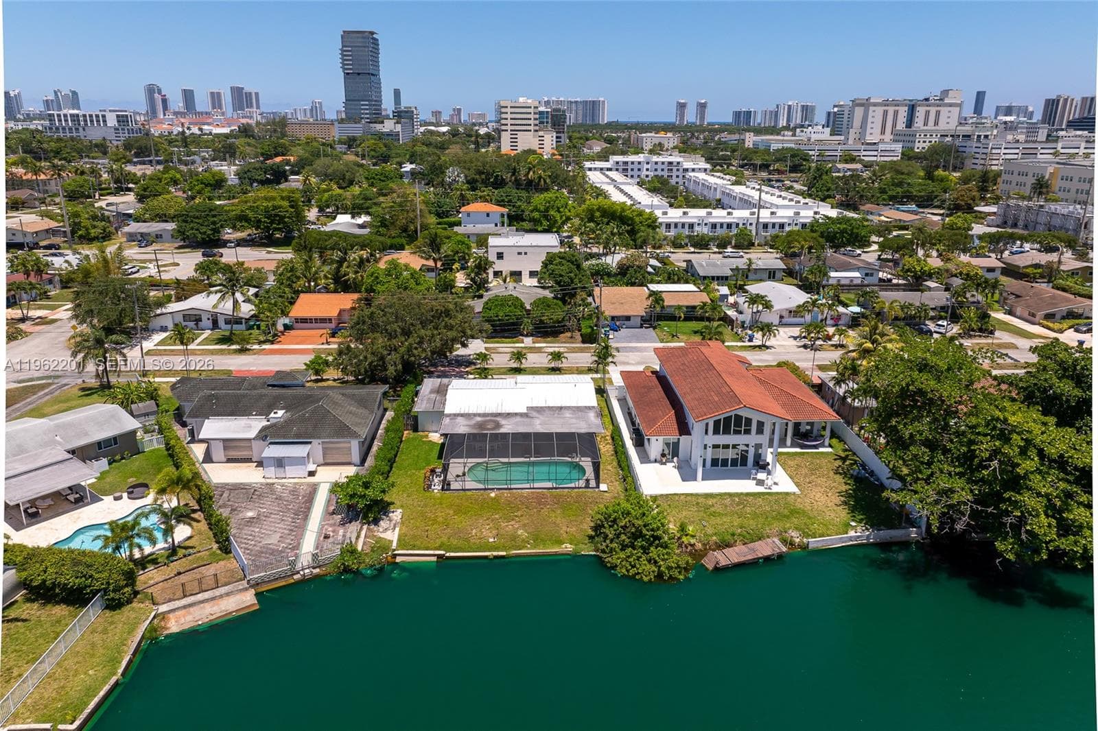 21320 NE 25th Court, Miami FL 33180 — 39