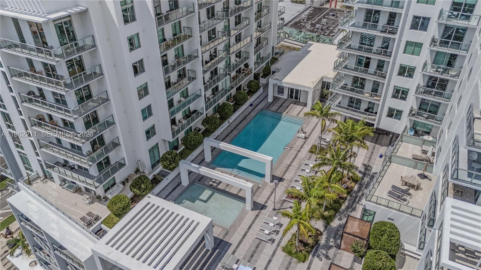3900 Biscayne Blvd # 904, Miami FL 33137 — 2