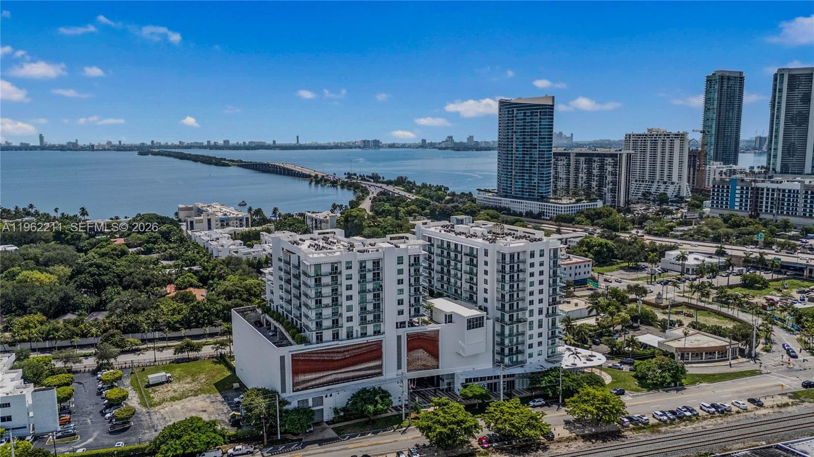 3900 Biscayne Blvd # 904, Miami FL 33137 — 7
