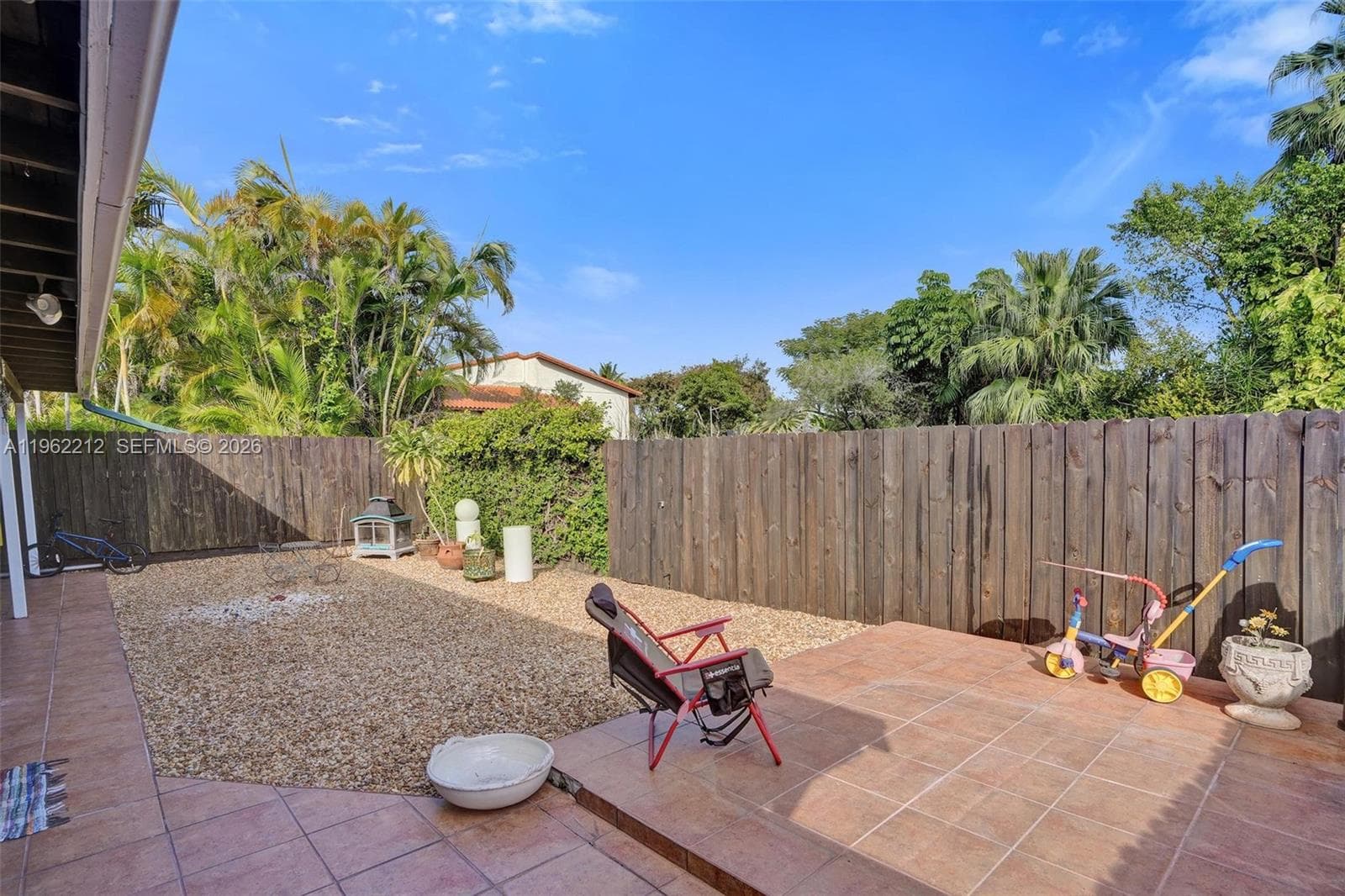3515 SW 113th Ct, Miami FL 33165 — 39