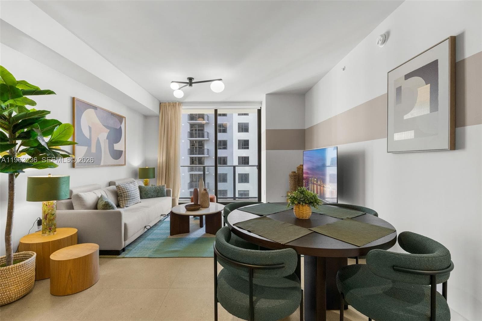 11 NE 6th St # 1611, Miami FL 33132 — 3