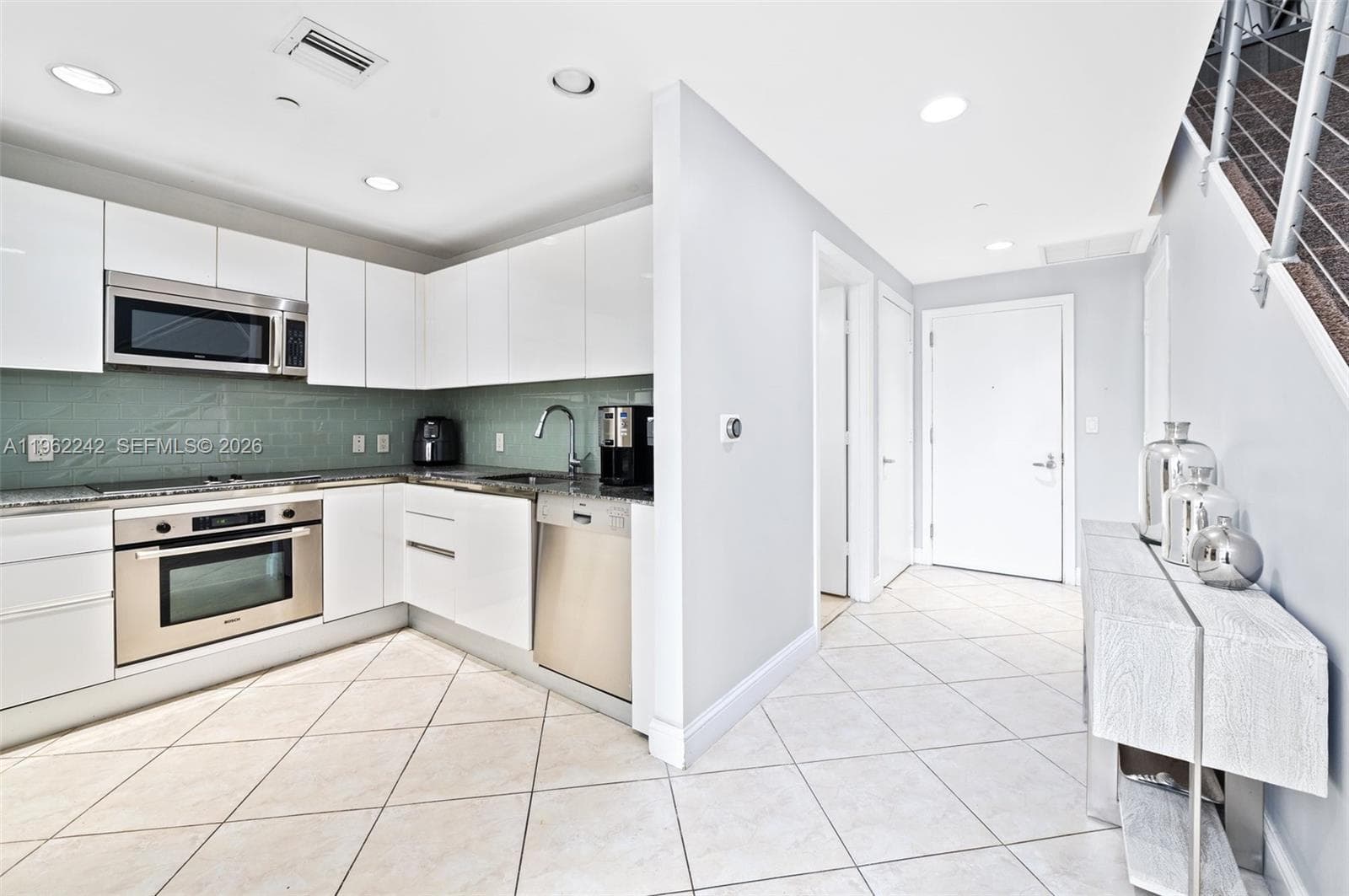 1050 Brickell Ave # 1014, Miami FL 33131 — 2