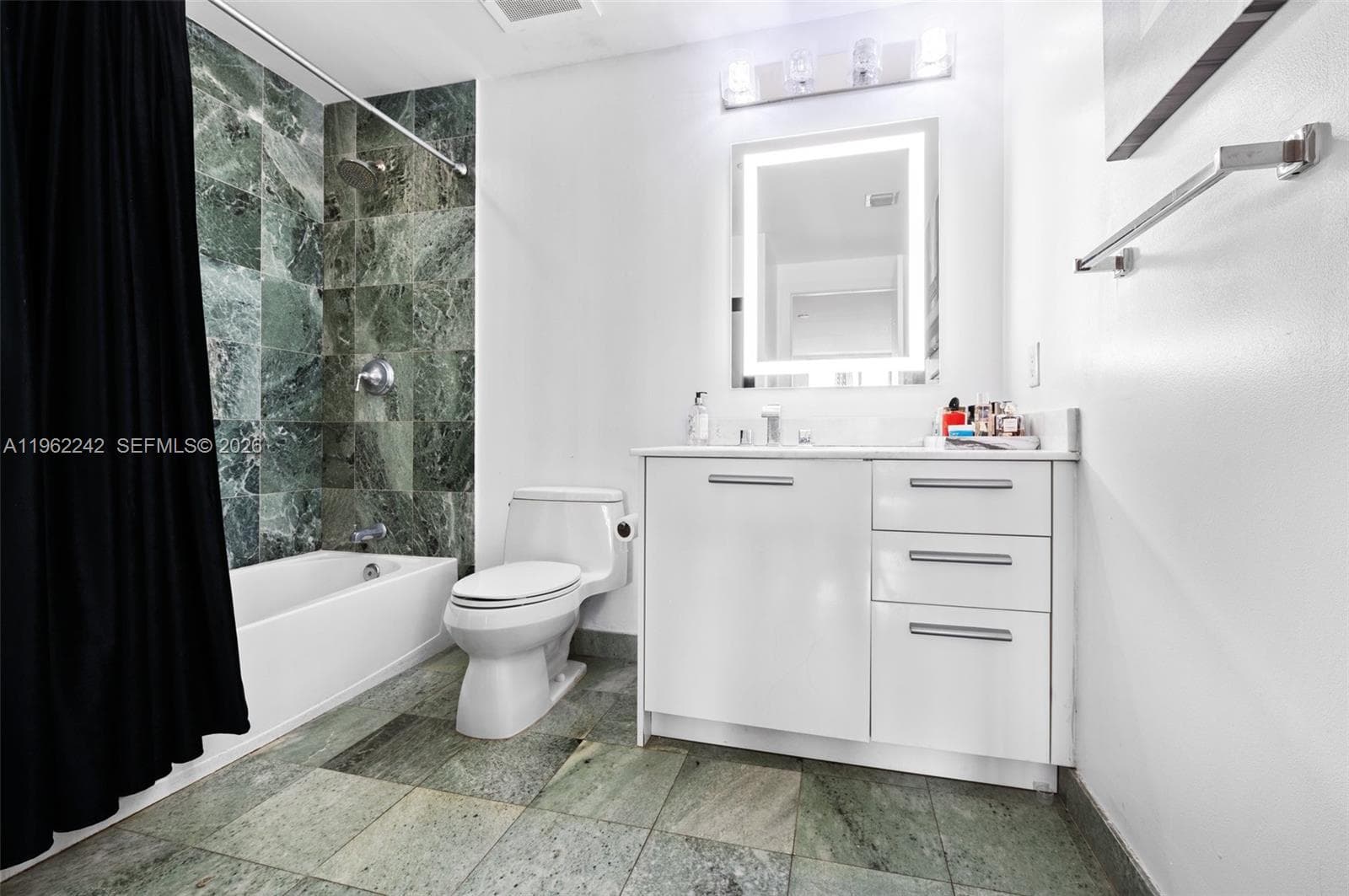 1050 Brickell Ave # 1014, Miami FL 33131 — 26