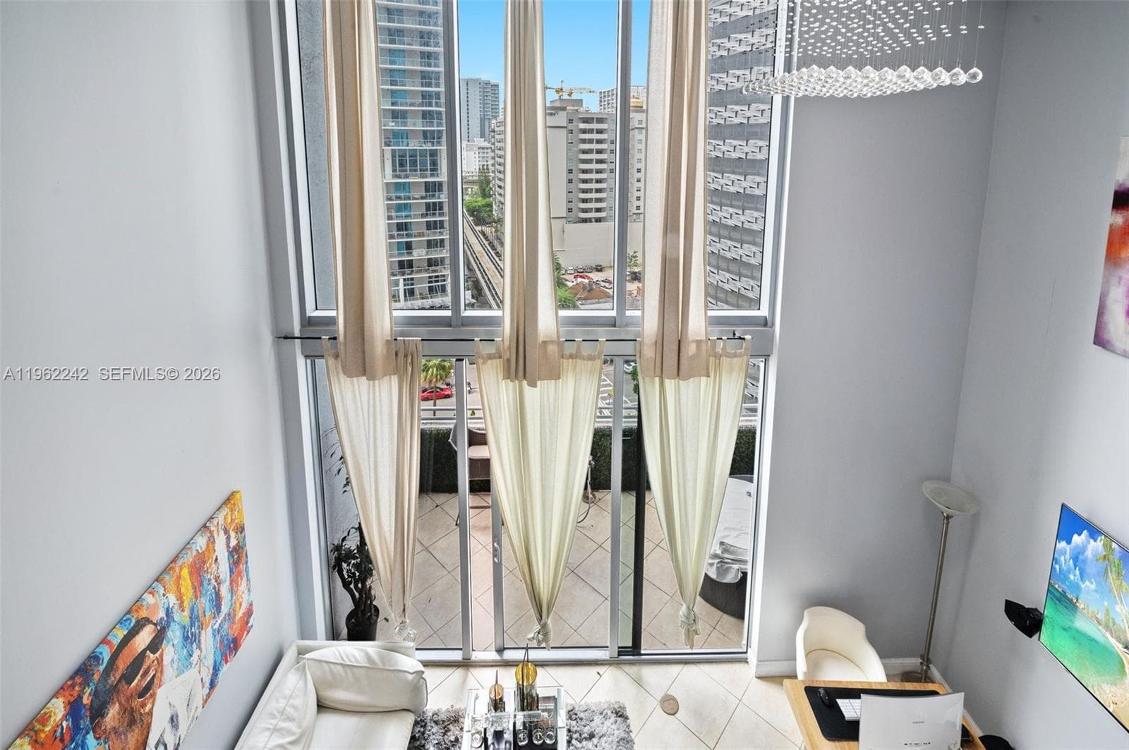 1050 Brickell Ave # 1014, Miami FL 33131 — 22