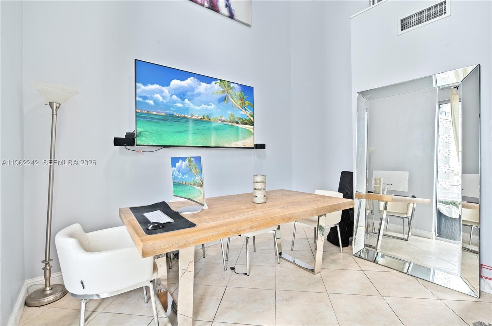 1050 Brickell Ave # 1014, Miami FL 33131 — 15