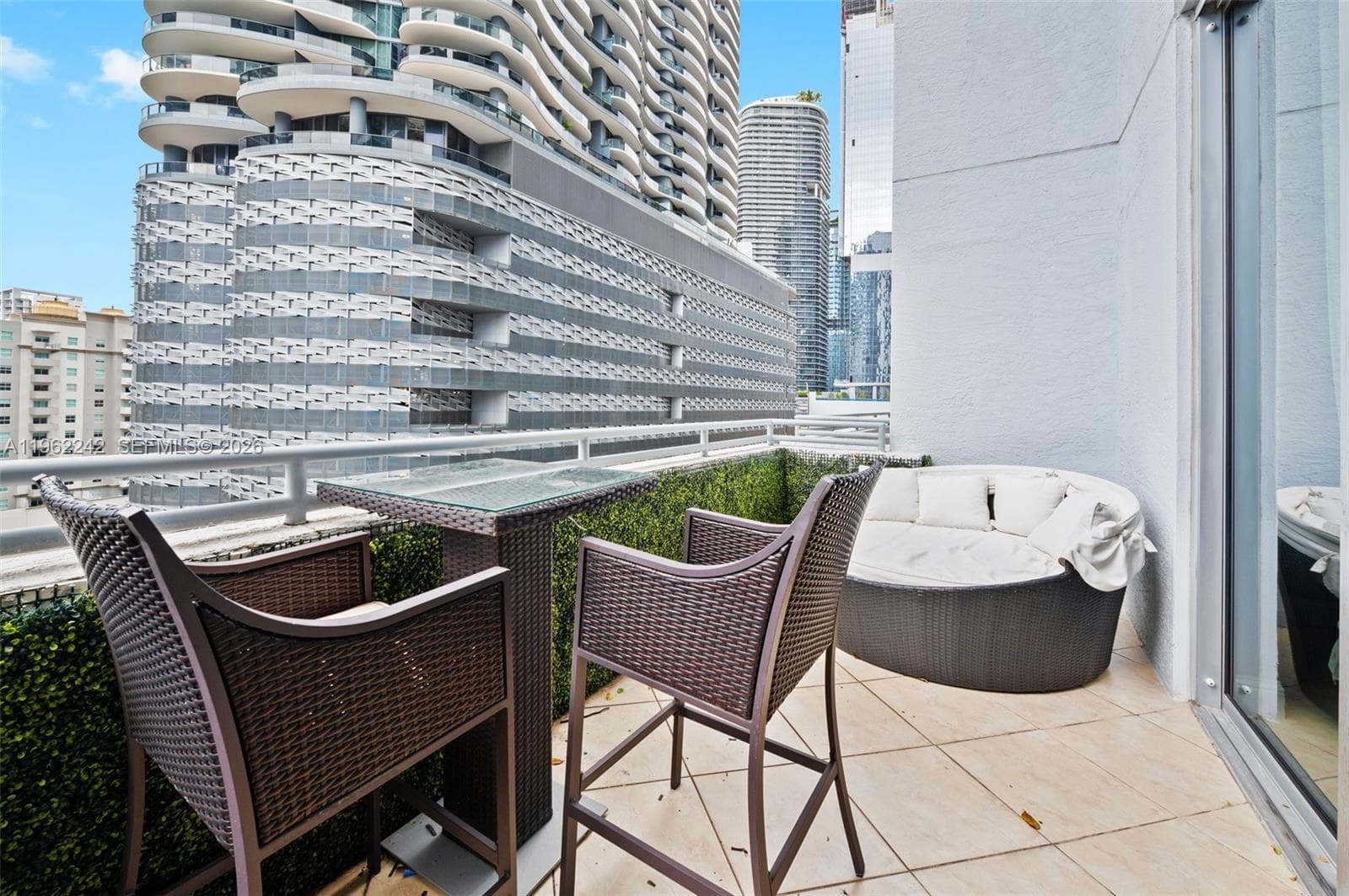 1050 Brickell Ave # 1014, Miami FL 33131 — 11
