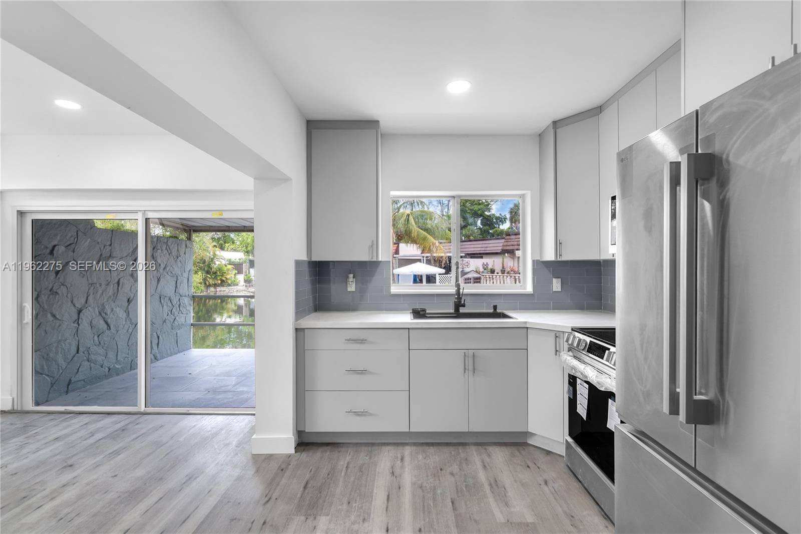 7412 Big Cypress Dr, Miami Lakes FL 33014 — 13