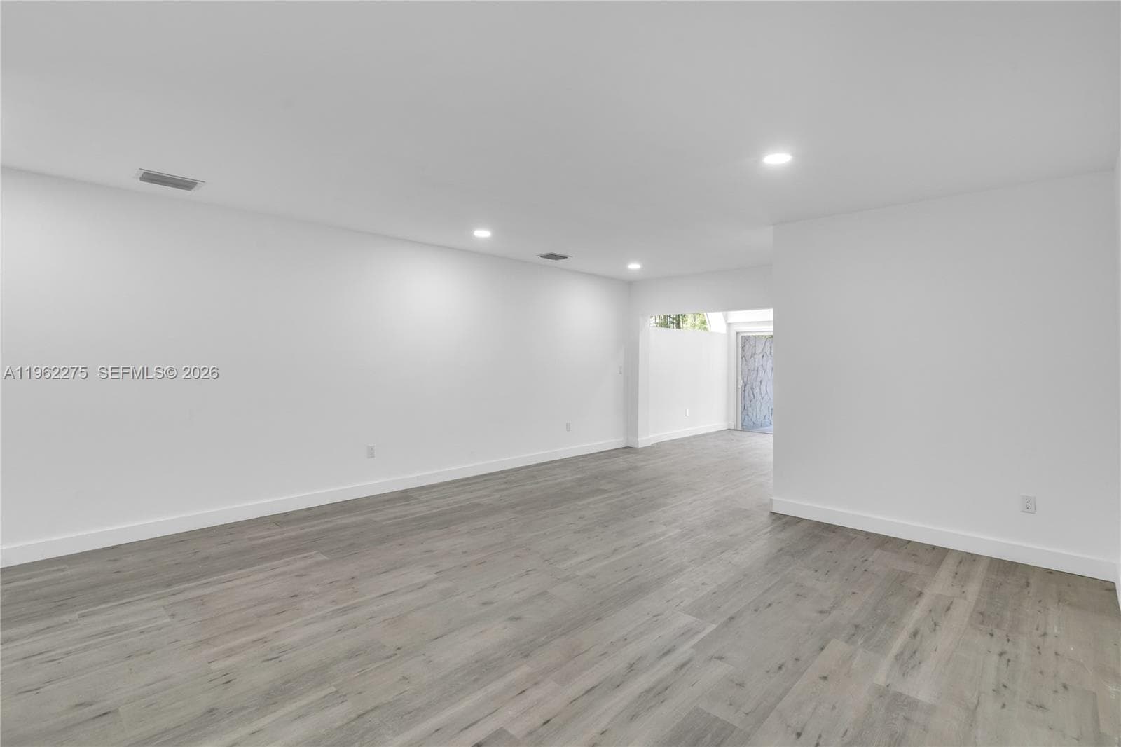 7412 Big Cypress Dr, Miami Lakes FL 33014 — 15