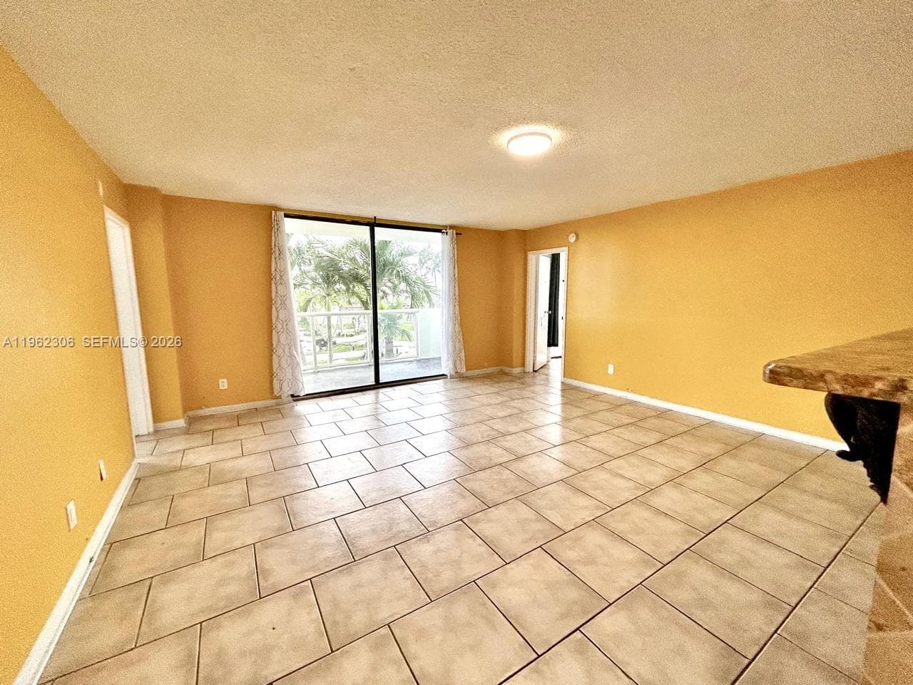 13499 Biscayne Blvd # 506, North Miami FL 33181 — 12