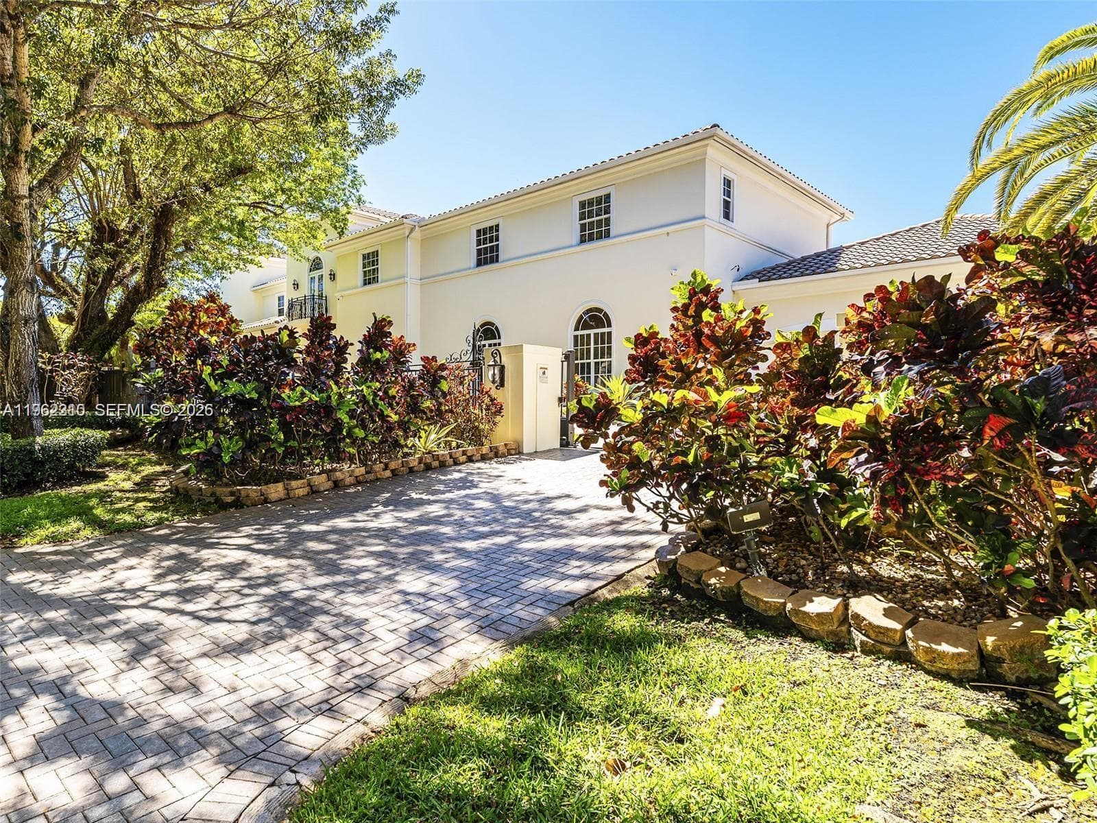 9076 SW 59th Ct, Pinecrest FL 33156 — 6