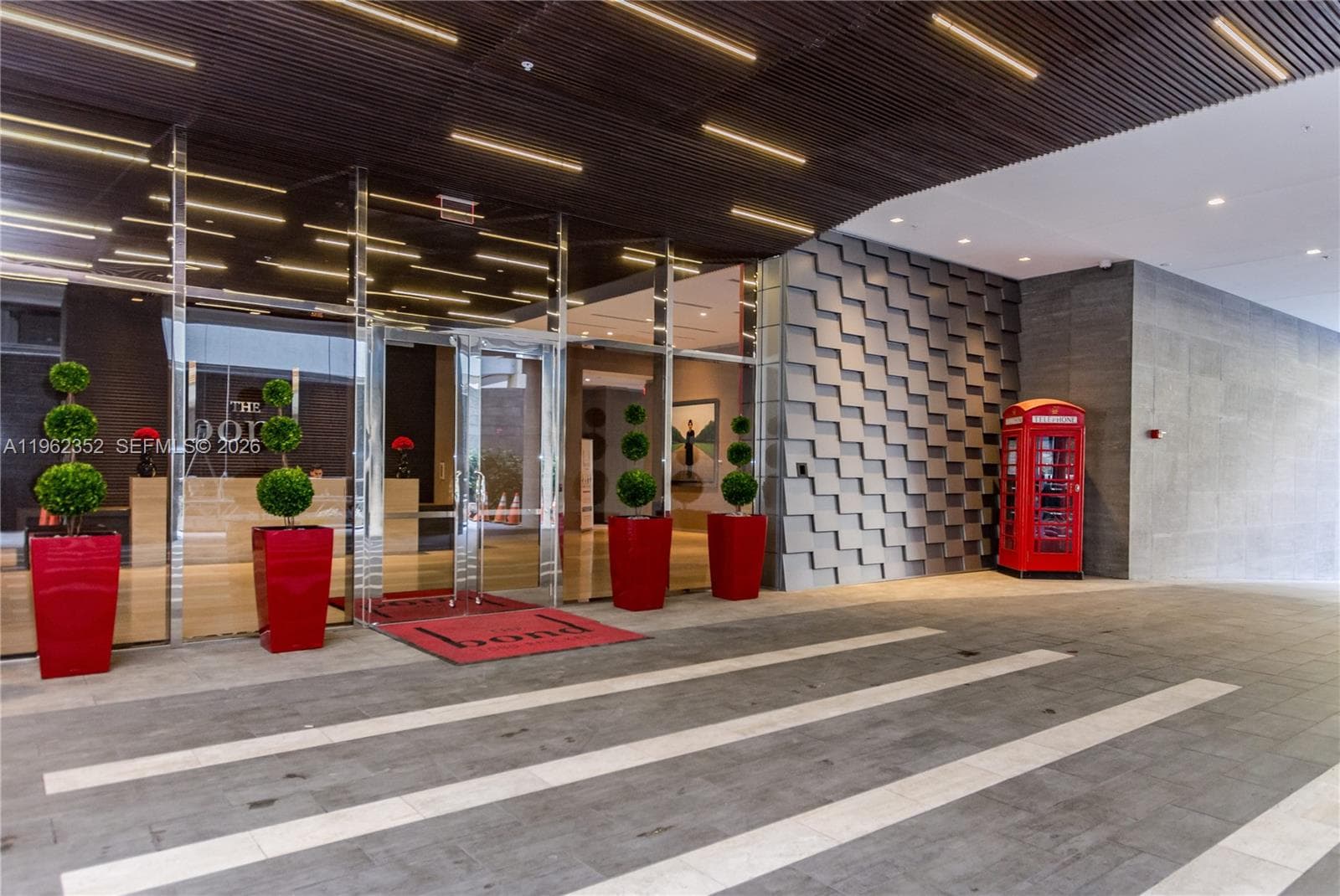1080 Brickell Ave # 1706, Miami FL 33131 — 27