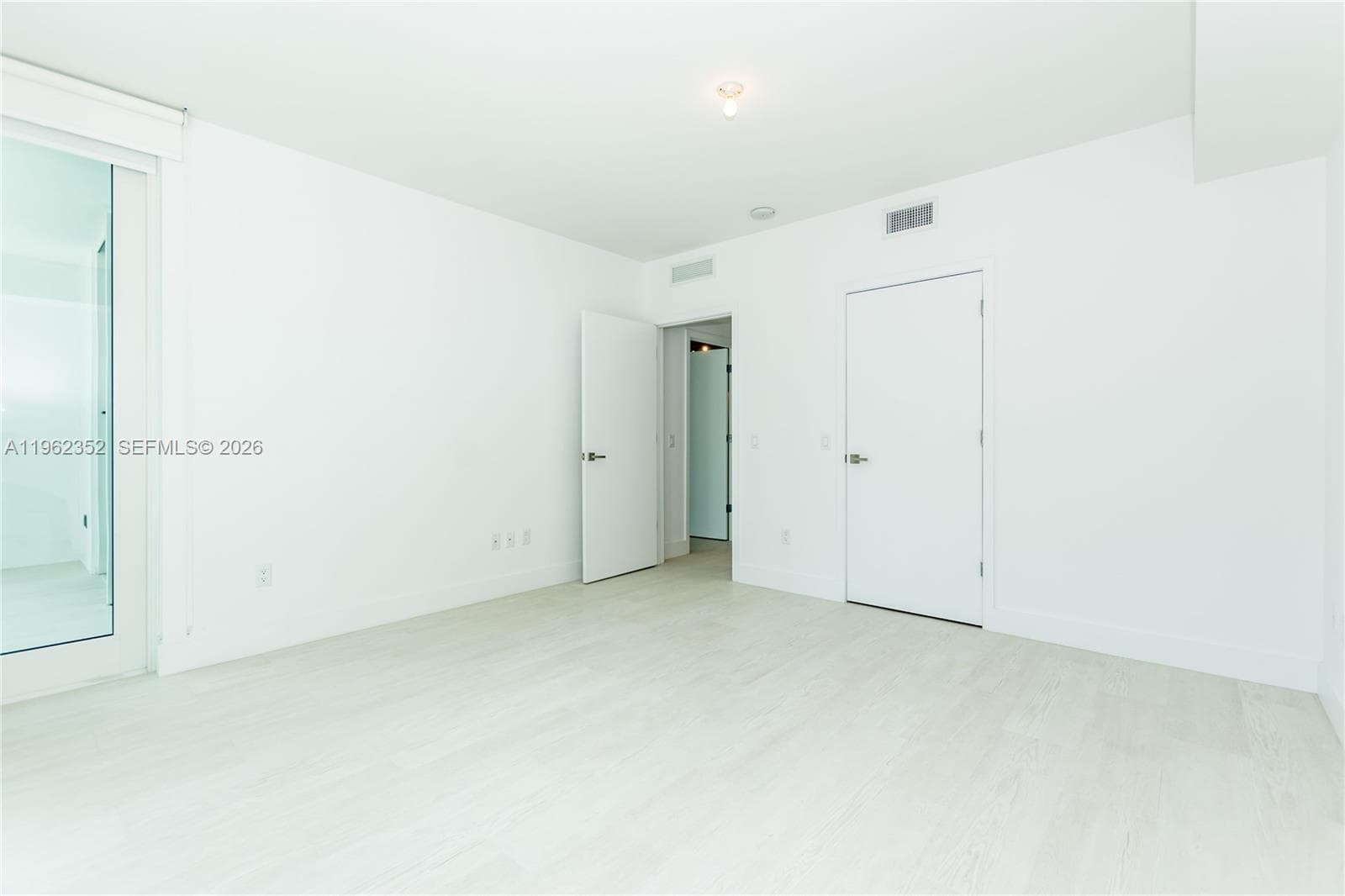 1080 Brickell Ave # 1706, Miami FL 33131 — 12