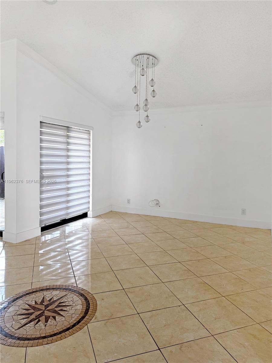 6012 NW 172nd Terr Cir, Hialeah FL 33015 — 23