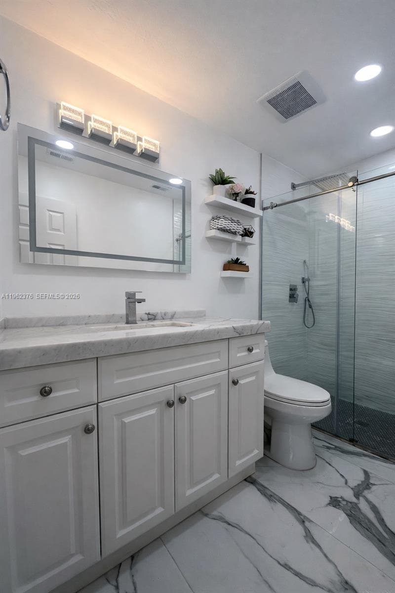 6012 NW 172nd Terr Cir, Hialeah FL 33015 — 1