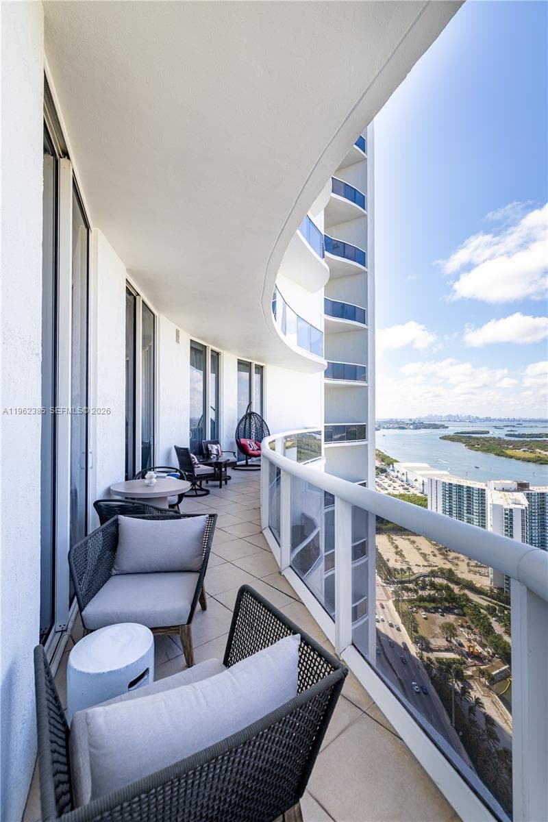 16001 Collins Ave # 3605, Sunny Isles Beach FL 33160 — 26