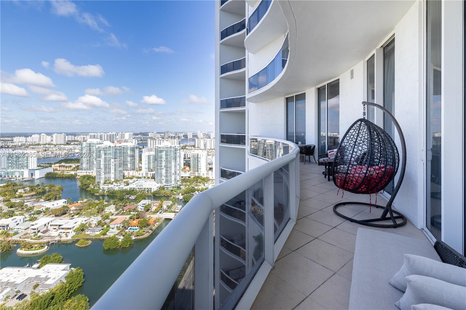 16001 Collins Ave # 3605, Sunny Isles Beach FL 33160 — 25